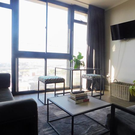 Four Seasons Apartments Cape Town Bagian luar foto