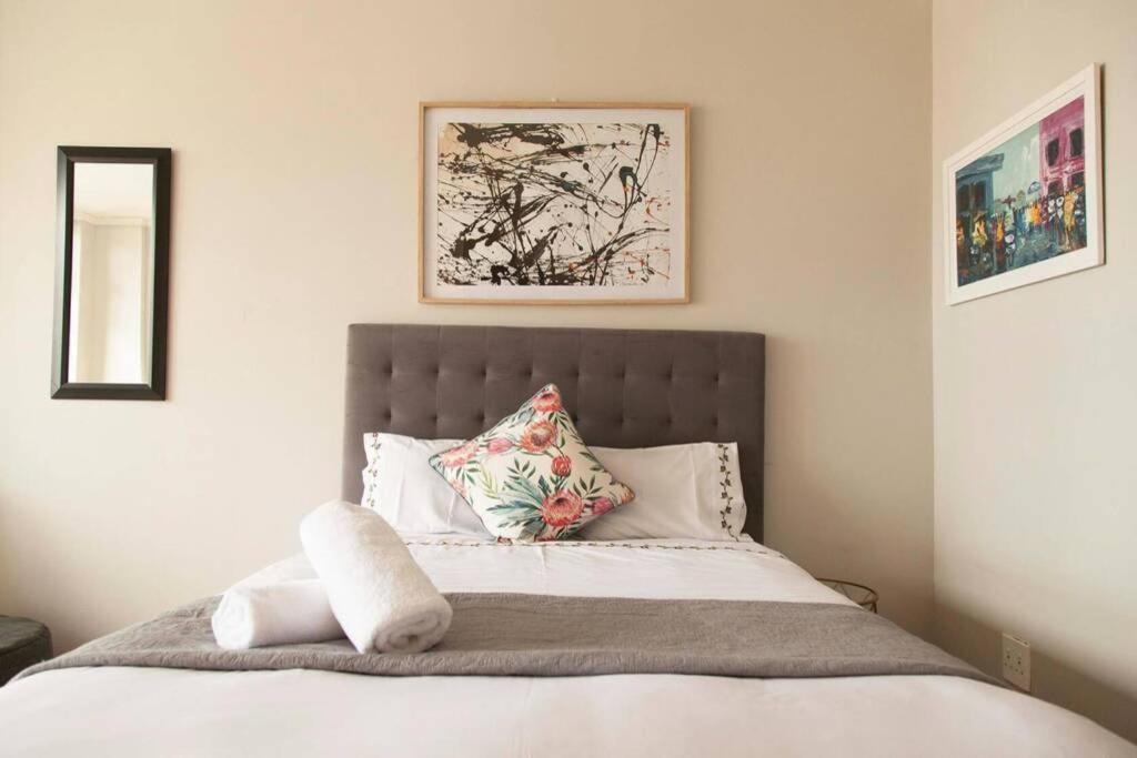 Four Seasons Apartments Cape Town Bagian luar foto