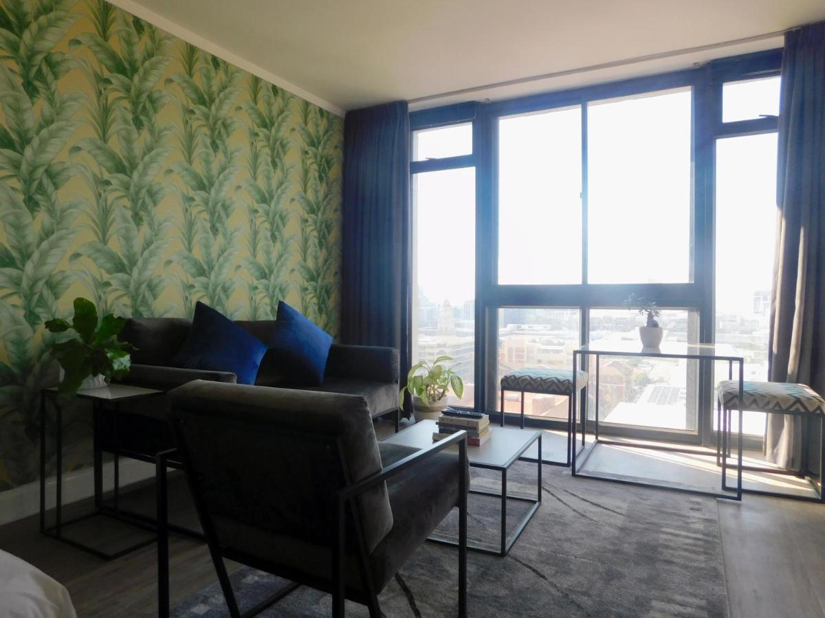 Four Seasons Apartments Cape Town Bagian luar foto