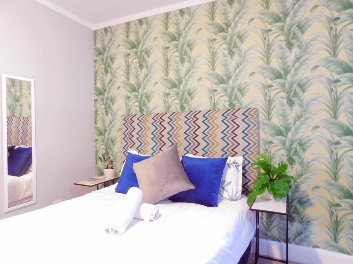 Four Seasons Apartments Cape Town Bagian luar foto