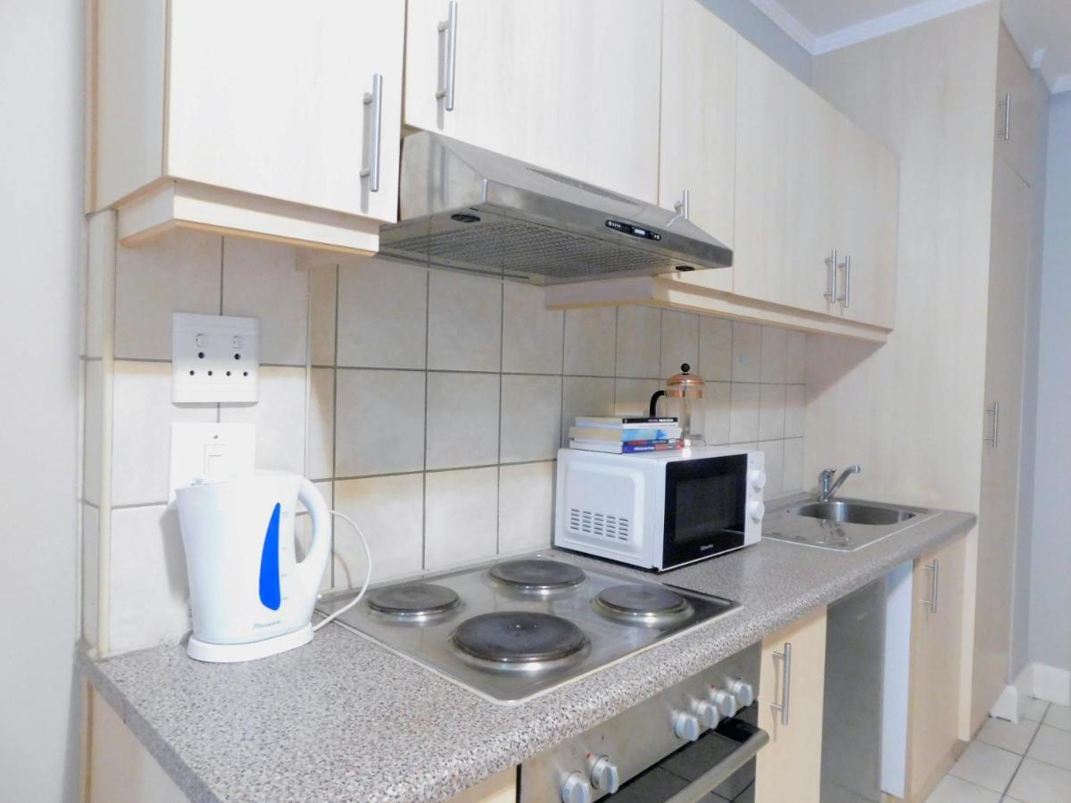 Four Seasons Apartments Cape Town Bagian luar foto